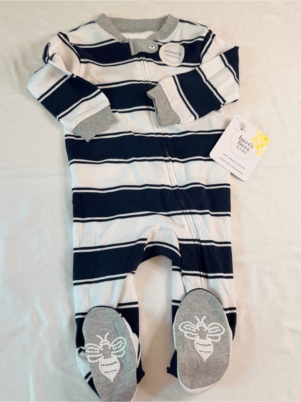 Burt’s Bees Baby 6-9 months Organic Cotton Striped‎ Zip Sleeper Bee Feet NWT